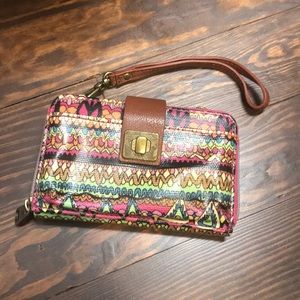 Sakroots smartphone wristlet/ crossbody wallet